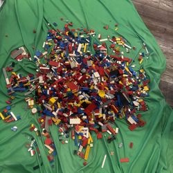 10lb Lot Authentic LEGO Mixed Vintage Bricks Parts Genuine Space Pirate Castle