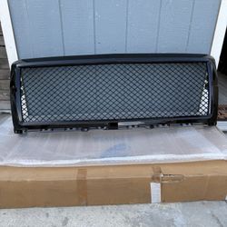 2015 Silverado 1500 Grill -New Open Box-