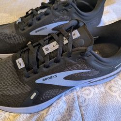 Brooks Women's Shoes 