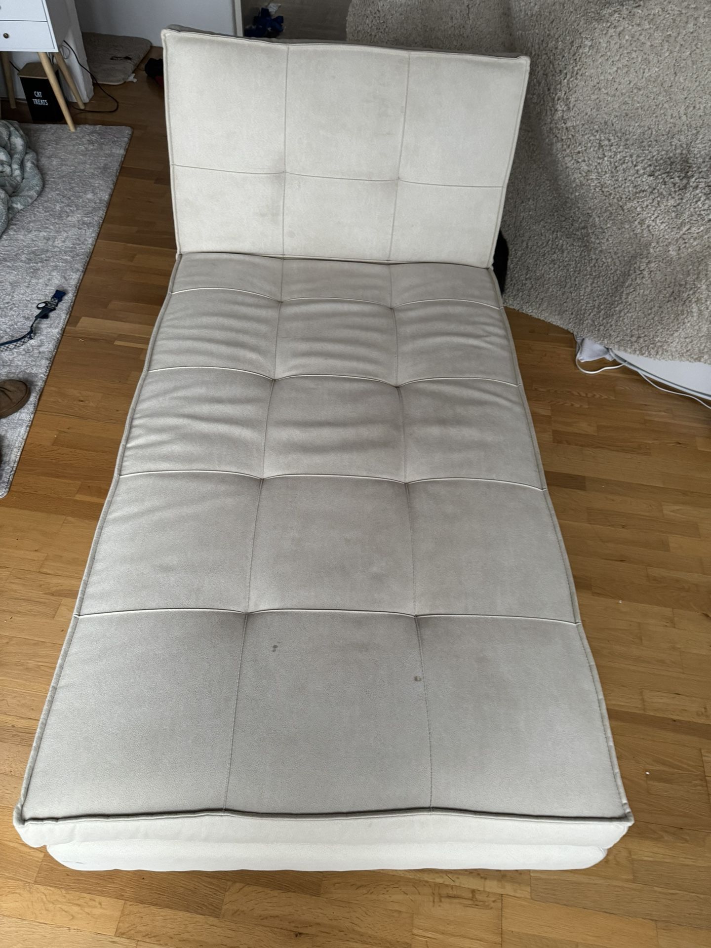 Sealy Chaise Lounge
