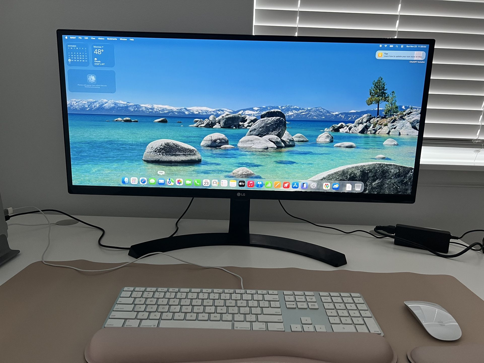 LG 34 Inch Ultrawide Monitor - Great Condition