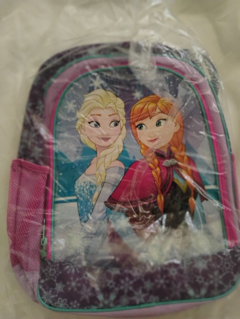 $5!!! Anna And Elsa Backpack