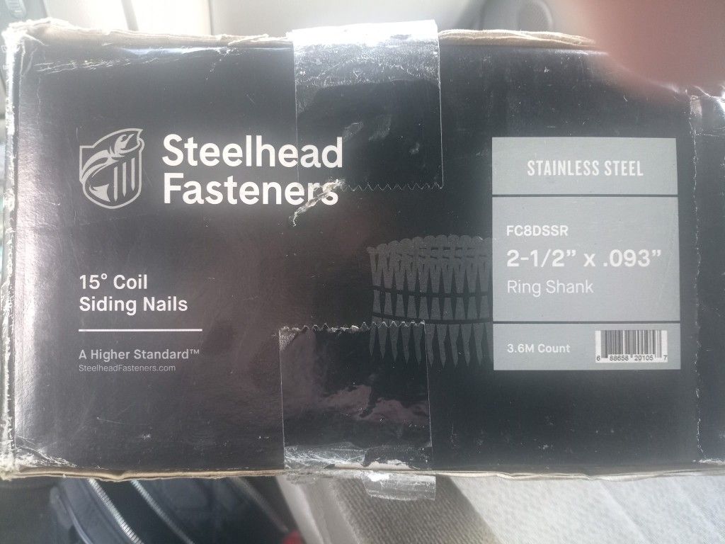 2 ½" Stainless Steel Siding Nails