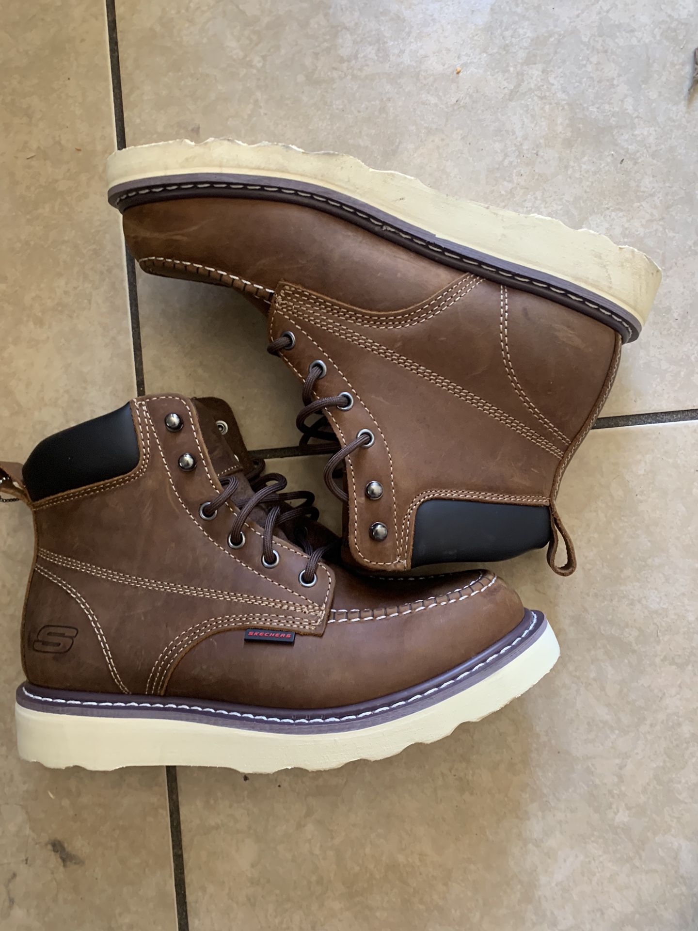 Sketchers Men’s Work Boots