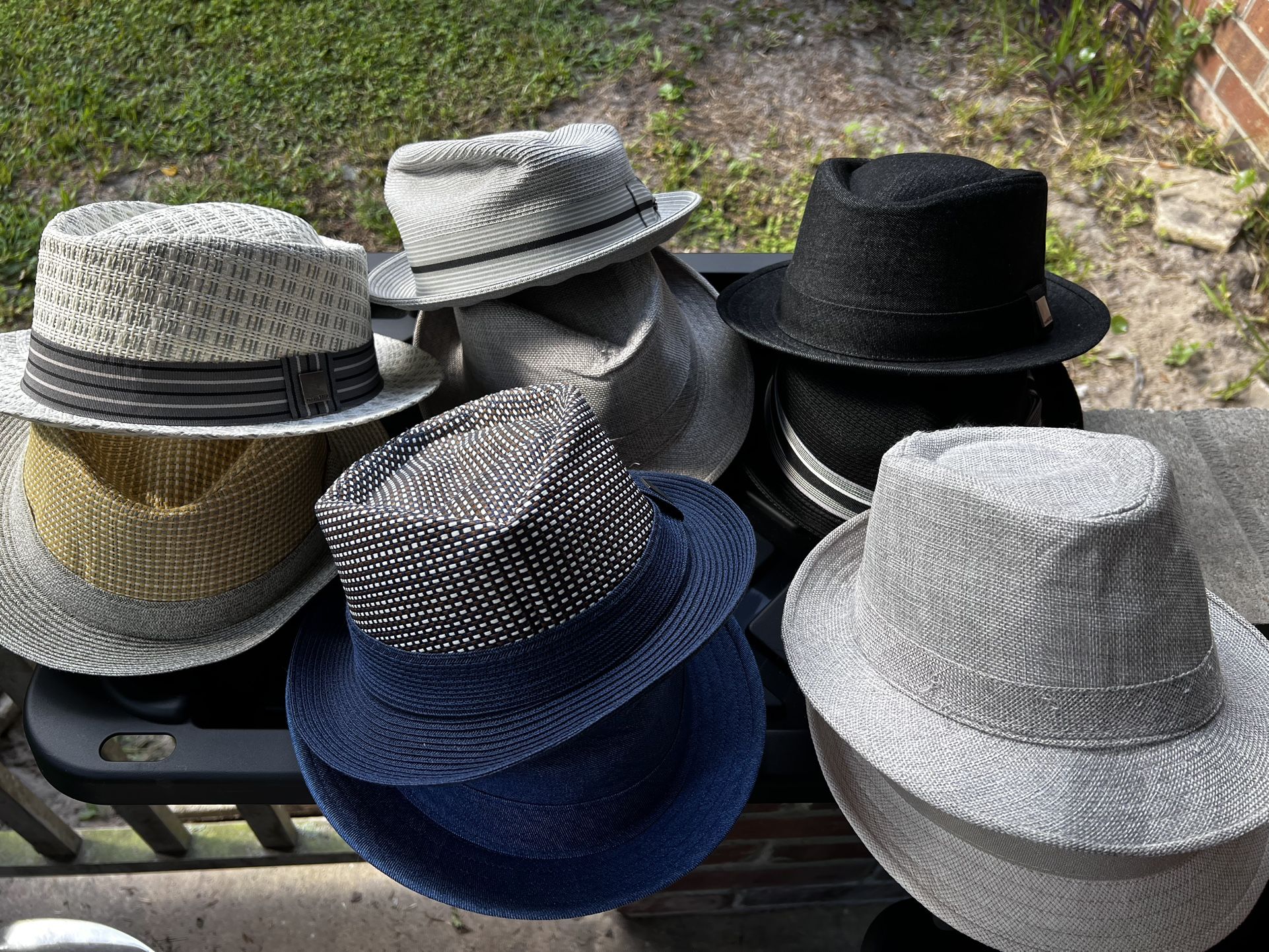 Men’s HAT BUNDLE - 13 Pieces Very Good Quality Hats