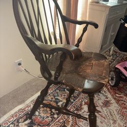 windsor style chair