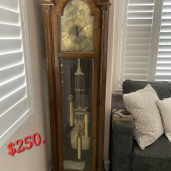 THE RITTENHOUSE GRANDFATHER CLOCK 