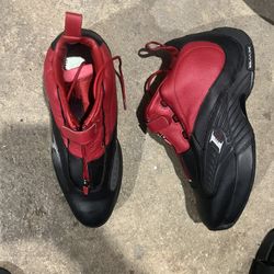 Reebok Iverson Men Shoes Size 14