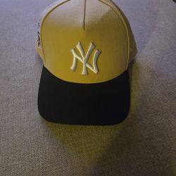 NY Hat Adjustable 1998 World Series 