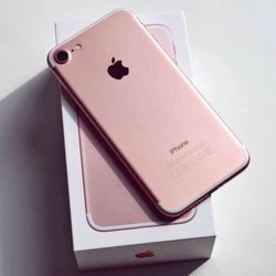 iPhone 7 Unlocked ( Black Friday Special)