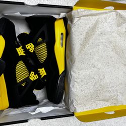 Air Jordan 4 Yellow Thunder 