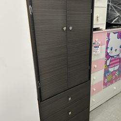 3 Drawers Closet Available In Different Colors 