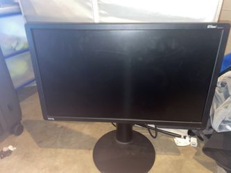 BENQ Monitor with power cable 22 1/2 inch (NO SPEAKERS)