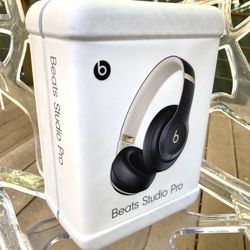 Beats By Dre Studio Pro Wireless Bluetooth Headphones Black/Gold