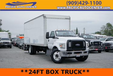 2017 Ford F-650Sd
