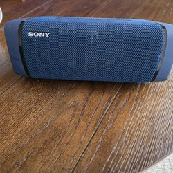 Sony xb33 portable Bluetooth speaker $49