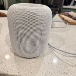Apple HomePod. Perfect 