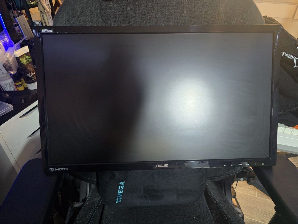 ASUS VG248QE 24" Full HD 1920x1080 144Hz 1ms HDMI Gaming Monitor