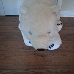Large Polar Bear