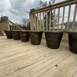 Beautiful Six Pots Brand New For All
