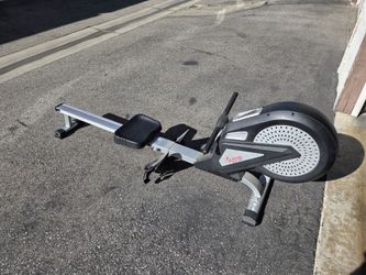 Sunny Health & Fitness Rowing Machine