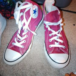 $75.00!  Vintage Chucks ! ConverseHigh Tops Men's 6 