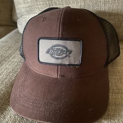 New!!!Dickies Chocolate Brown One Size