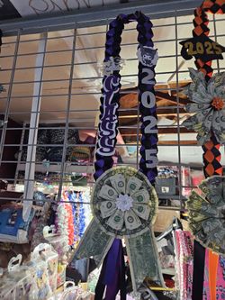 Leis Graduation Ready For Pickup In Parlier 