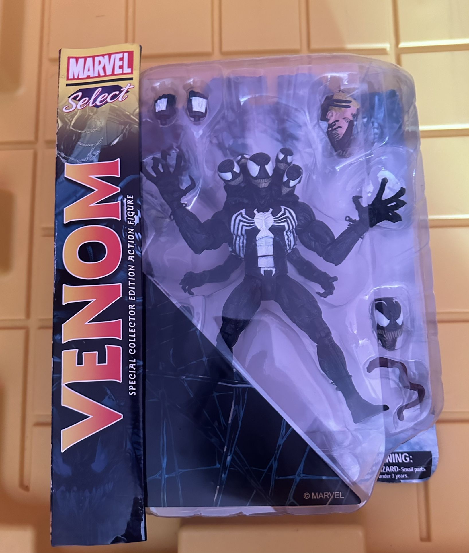 Diamond Select Venom