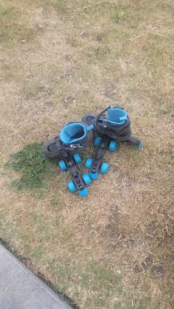 2 Sets of skates for kids boy and girl