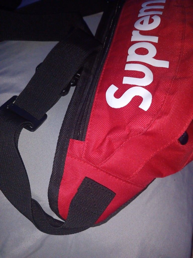 Supreme SUPREME fanny Pack