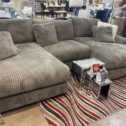 DOUBLE CHAISE SECTIONAL