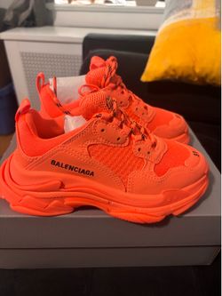 New Balenciaga Triple S kids Sneakers Orange Neon size 13