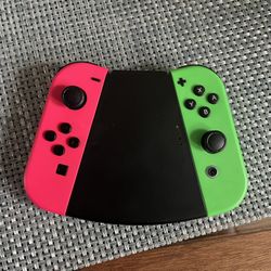 Nintendo Switch Joycons with Grip