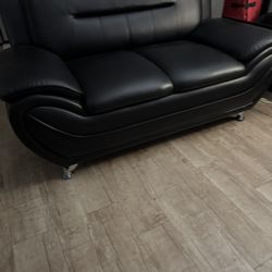 Italian Style Couch And Love Seat 