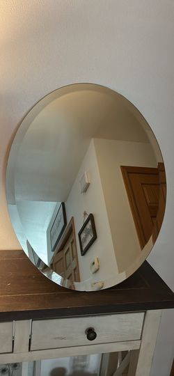 Vanity Mirror 28”x22”