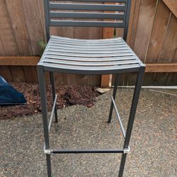 Emu Segno stacking bar stools