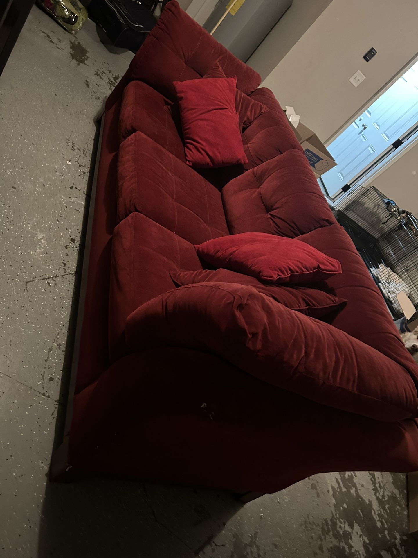 Couch! Need gone !