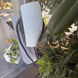 Tesla Wall charger Gen 3