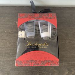 Frederick's of Hollywood Holiday Pedicure Foot Care Collection