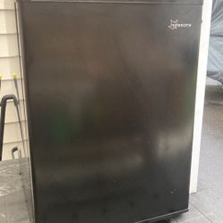 Small Refrigerator 