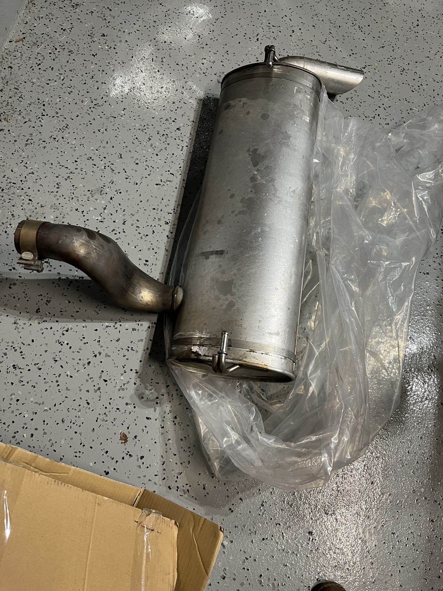 OEM Muffler for ‘18 to ‘22 Jeep