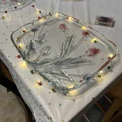 Hora D’Oeuvre Tray With Tulips