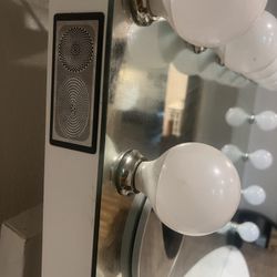 Bluetooth Impression Vanity 