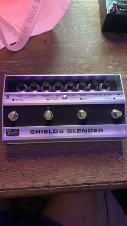 Fender shields blender pedal