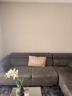 Sectional couch