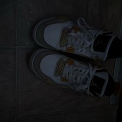 Used Nike Air Jordan 4 Retro Tour Yellow Sneakers