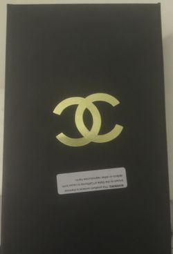 Brand new iPhone 6 Plus Chanel case