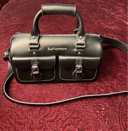 Dr. Martens Kiev Leather Top Handle Bag