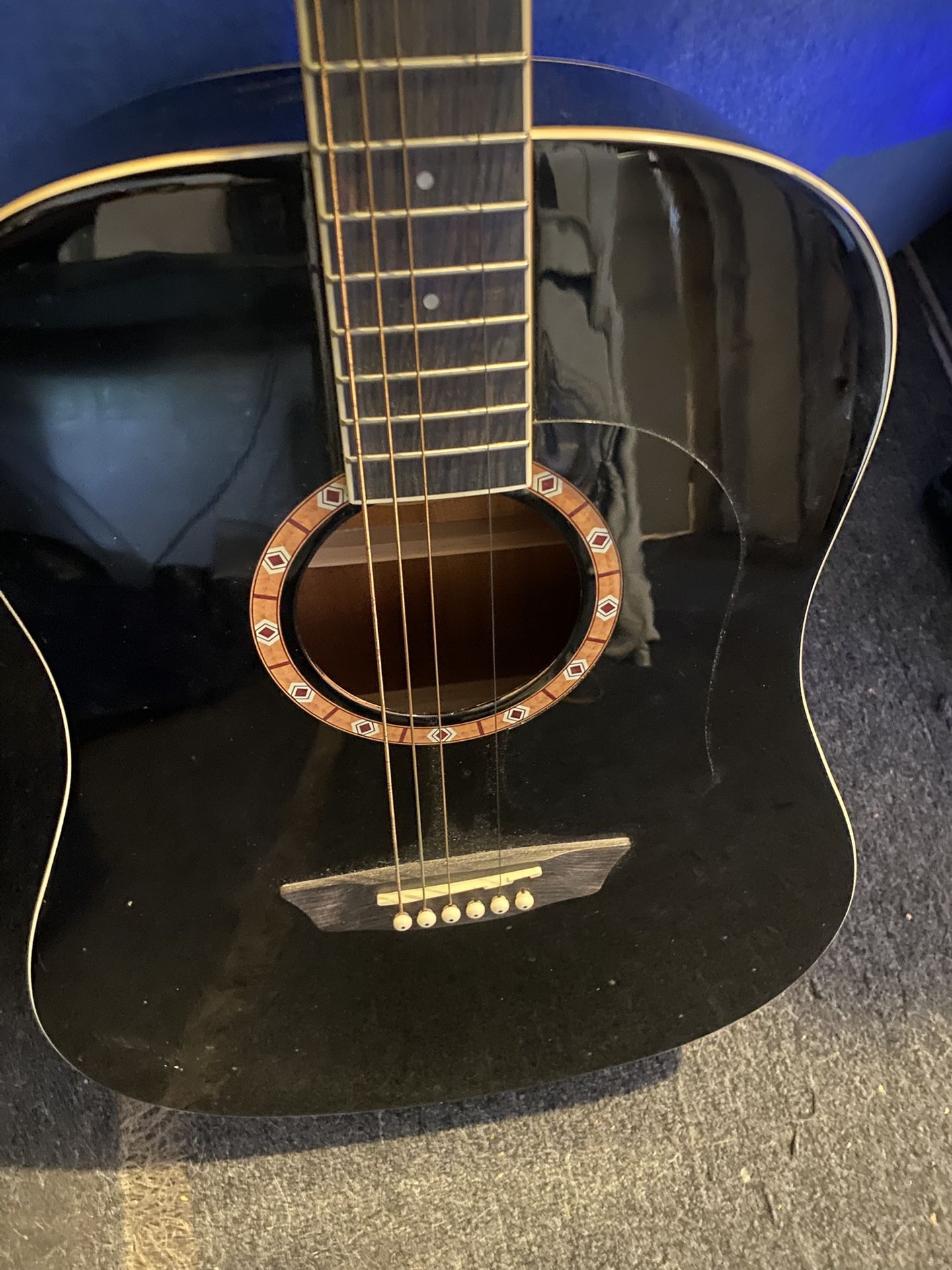 Acoustic Guitar 